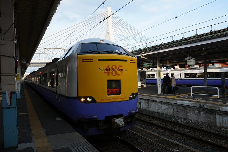 青森駅