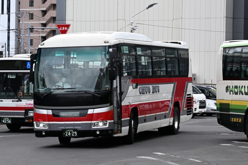251022